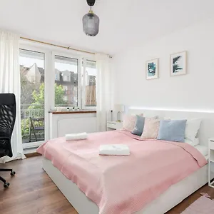 Kosinkiego By Renters Poznań