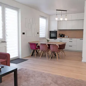 Comfortable Flat With Garden Poznań